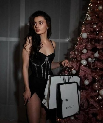 Валя